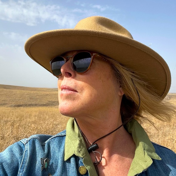 Meet your Posher, Alice - Picture 1 of 1